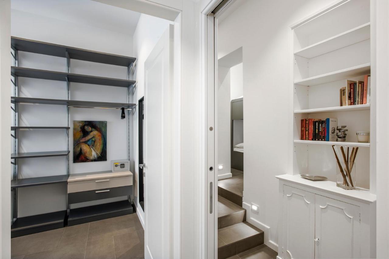 Residenza Fontanella Barberini By Spanish Steps Рим Екстериор снимка
